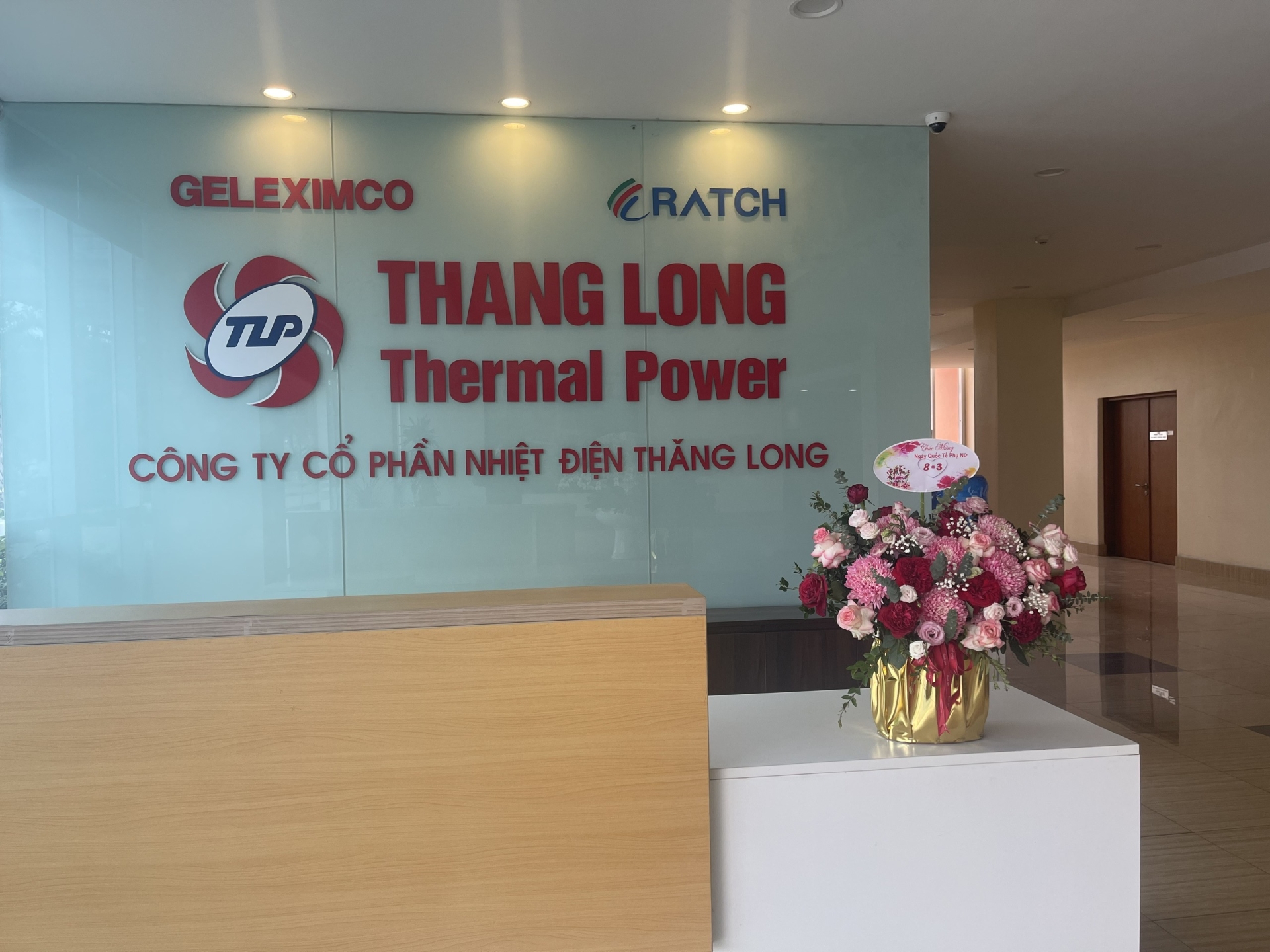 Giao hàng Thăng Long Vật tư thổi bụi