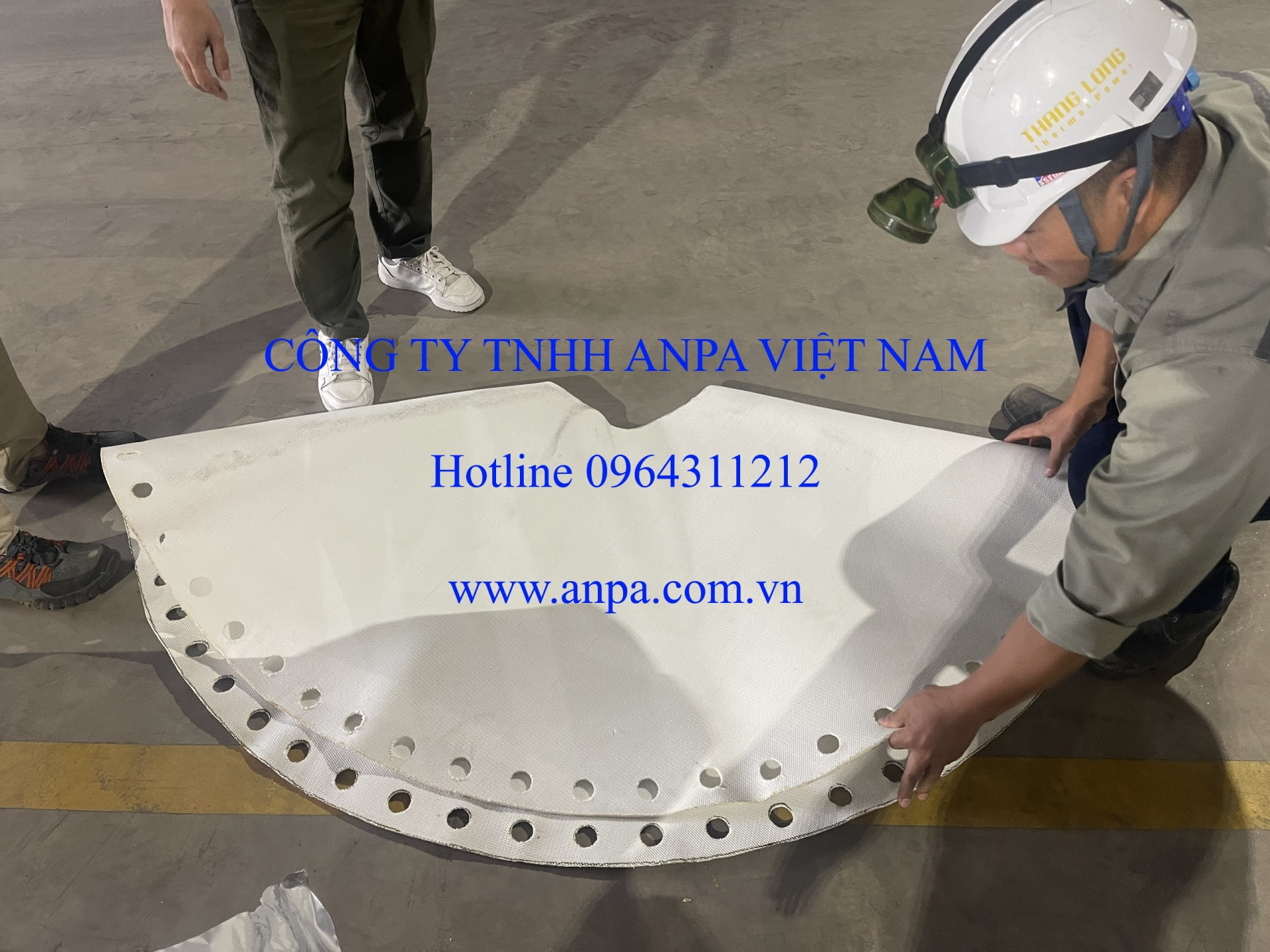 Giao hàng Thăng Long Vật tư thổi bụi